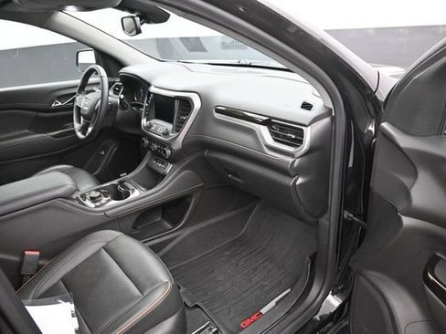 Certified 2023 GMC Acadia AT4 w/ Technology Package AWD/4WD image 9