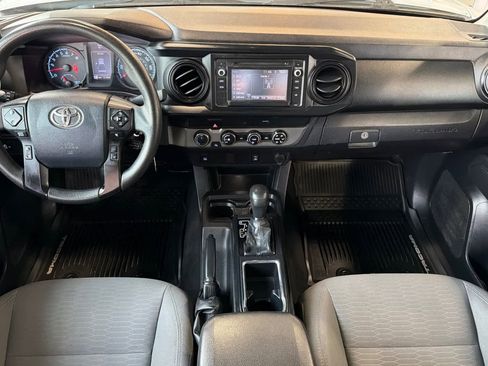 Used 2019 Toyota Tacoma SR w/ SR Convenience Package AWD/4WD image 3