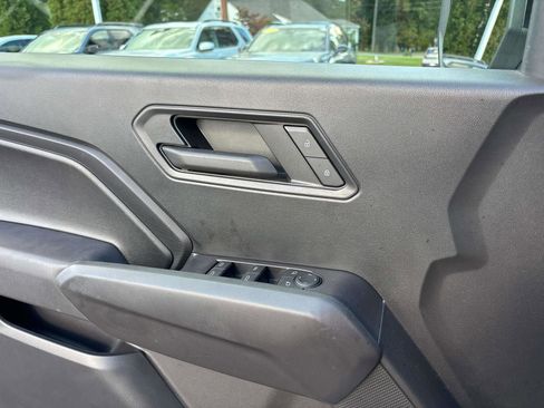 Used 2023 Chevrolet Colorado Trail Boss w/ Technology Package image 19