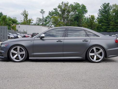 Used 2017 Audi S6 Premium Plus w/ Cold Weather Package AWD/4WD image 5