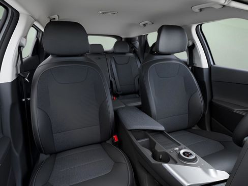 New 2025 Kia EV6 Light image 15