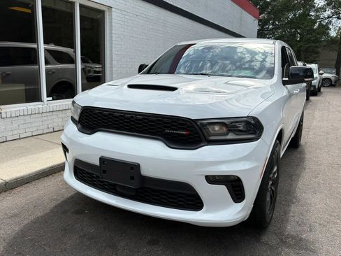 Used 2022 Dodge Durango GT RWD image 2