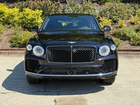 Used 2024 Bentley Bentayga image 7