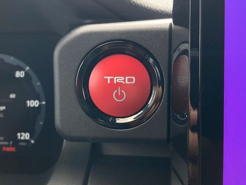 New 2026 Toyota 4Runner TRD Off-Road Premium AWD/4WD image 18