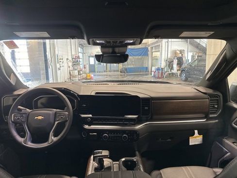New 2026 Chevrolet Silverado 1500 High Country image 16