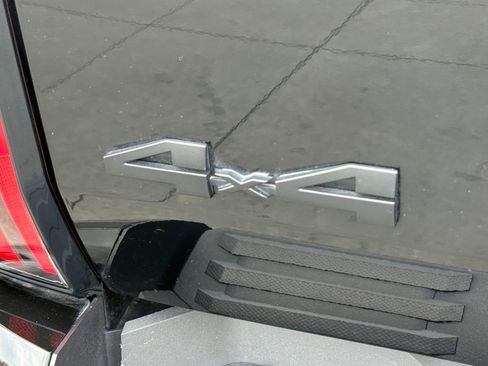 Used 2024 Toyota Tundra Platinum image 13