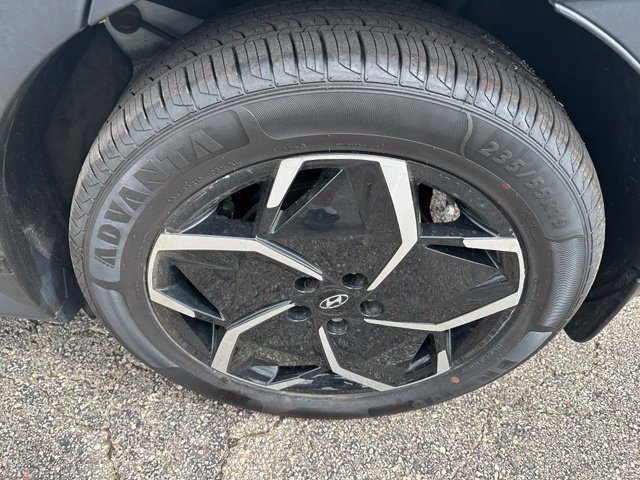 Used 2024 Hyundai Ioniq 5 SEL AWD/4WD image 8
