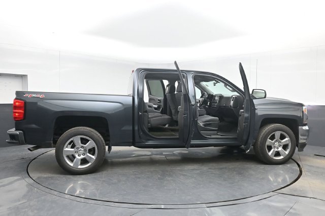 Used 2017 Chevrolet Silverado 1500 LT w/ All Star Edition AWD/4WD image 50