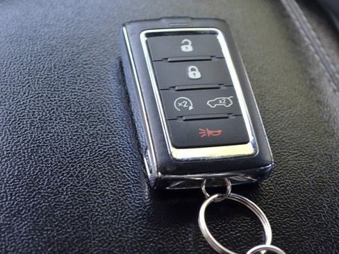 Used 2023 Jeep Grand Cherokee L Laredo image 26