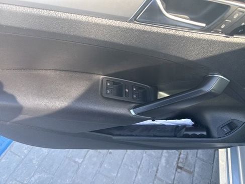 Used 2019 Volkswagen Passat 2.0T Wolfsburg FWD image 17