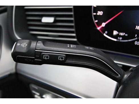 Used 2024 Mercedes-Benz GLE 350 4MATIC image 17