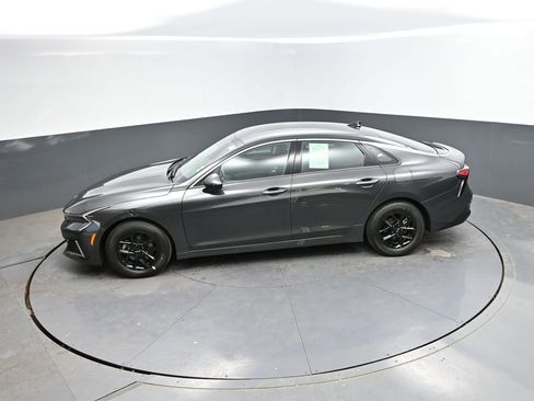 Used 2025 Kia K5 LXS FWD image 24