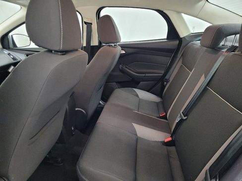 Used 2014 Ford Focus SE image 18