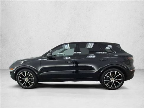 Used 2022 Porsche Cayenne S AWD/4WD image 9