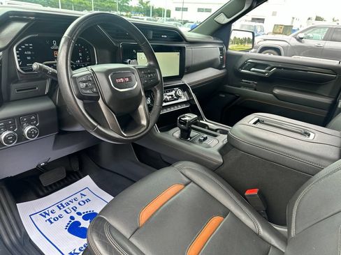 Used 2022 GMC Sierra 1500 AT4 w/ AT4 Premium Package AWD/4WD image 26