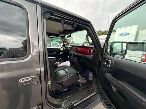 Used 2019 Jeep Wrangler Unlimited Rubicon AWD/4WD image 19