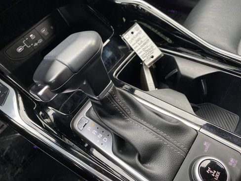 Certified 2024 Kia Sorento SX Prestige image 25