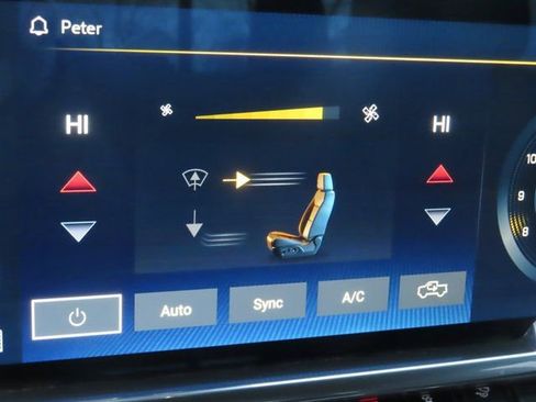 Used 2023 Chevrolet Silverado 1500 LTZ w/ Technology Package AWD/4WD image 35