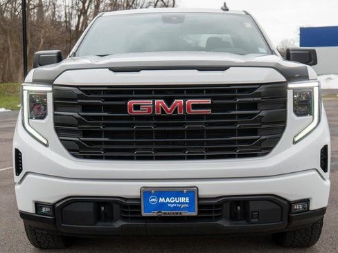 Used 2023 GMC Sierra 1500 Elevation w/ X31 Off-Road Package image 3