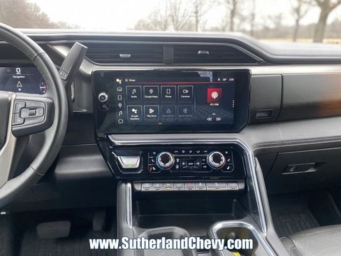 Used 2024 GMC Sierra 2500 Denali w/ Denali Reserve Package image 38