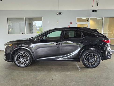 Used 2023 Lexus RX 500h 500h F SPORT Performance w/ Accessory Package (Z1) image 7