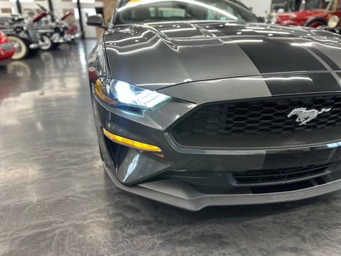 Used 2019 Ford Mustang Convertible w/ Equipment Group 101A image 10