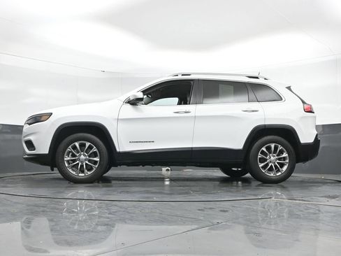 Used 2021 Jeep Cherokee Latitude Plus image 48
