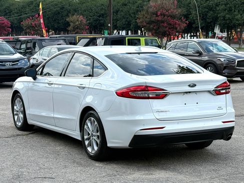Used 2020 Ford Fusion SE FWD image 7