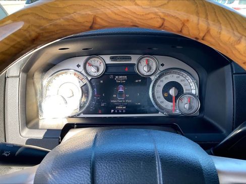 Used 2013 RAM 2500 Longhorn image 23