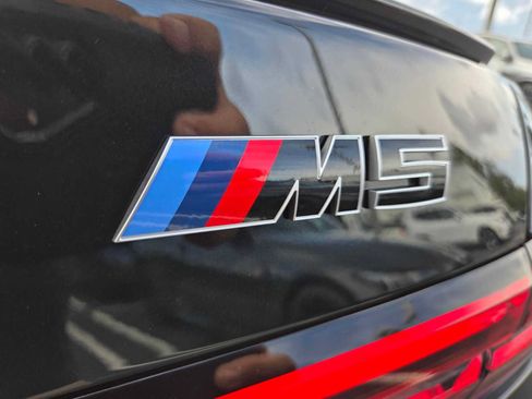 New 2027 BMW M5 w/ M Driver's Package AWD/4WD image 18