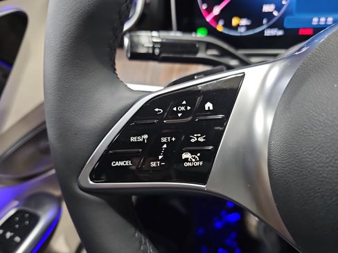 New 2026 Mercedes-Benz C 300 4MATIC Sedan image 17