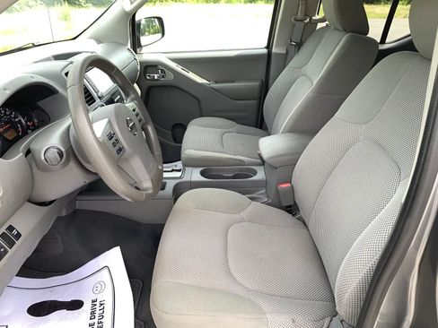 Used 2019 Nissan Frontier SV RWD image 23