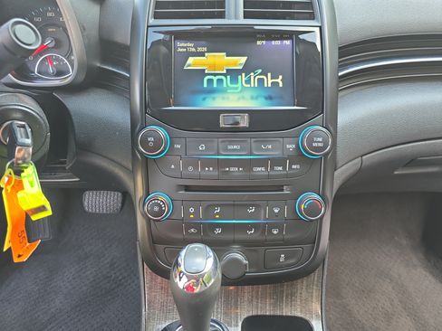 Used 2014 Chevrolet Malibu LT w/ Power Convenience Package FWD image 19