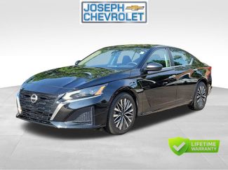Used 2024 Nissan Altima 2.5 SV FWD video 2