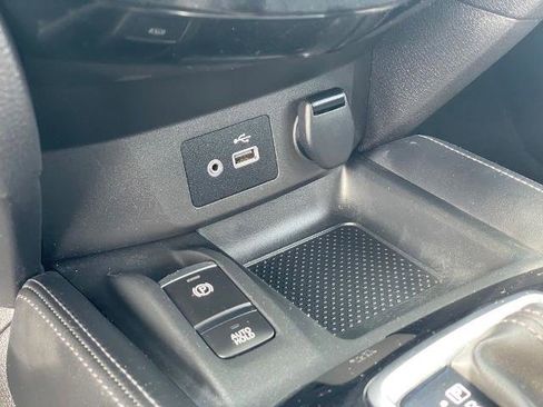 Certified 2020 Nissan Rogue Sport SL w/ Premium Package image 19