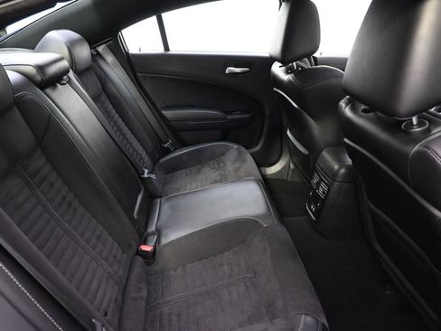 Used 2019 Dodge Charger Scat Pack w/ Daytona Edition Group RWD image 19