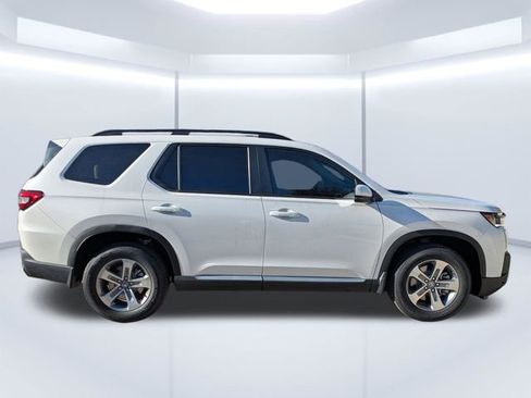 New 2026 Honda Pilot EX-L image 3