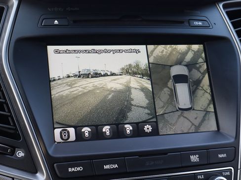 Used 2018 Hyundai Santa Fe Sport w/ 2.0T Ultimate Tech Package 05 image 32