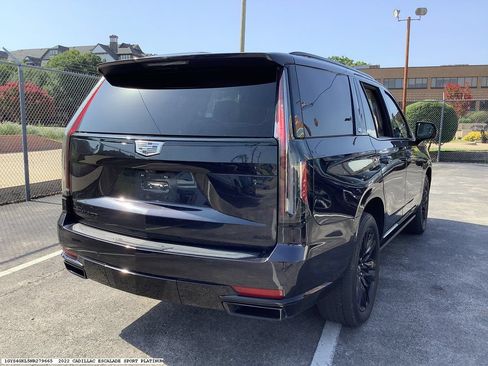 Used 2022 Cadillac Escalade Sport Platinum AWD/4WD image 6