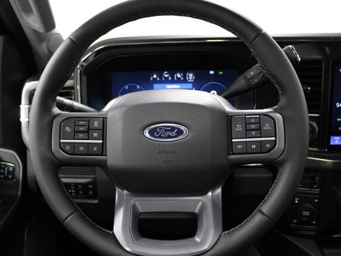 New 2026 Ford F250 Lariat w/ Black Appearance Package AWD/4WD image 37