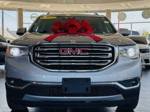 Used 2019 GMC Acadia SLE FWD image 19