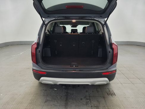 Used 2022 Kia Telluride LX FWD image 29