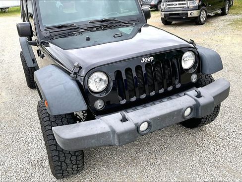 Used 2015 Jeep Wrangler Unlimited Sport w/ Quick Order Package 24S image 5