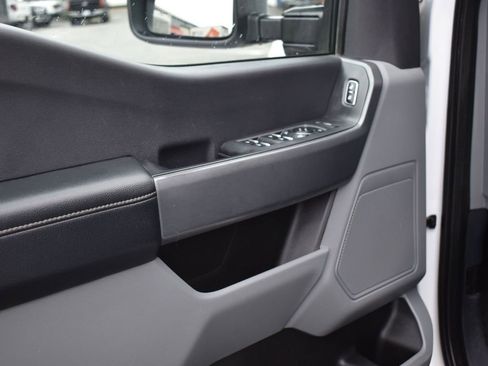 Used 2023 Ford F350 XLT w/ FX4 Off-Road Package image 15