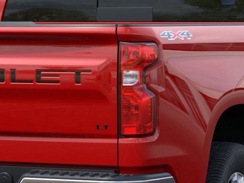 New 2026 Chevrolet Silverado 1500 LT w/ Safety Package AWD/4WD image 11