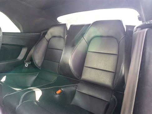 Used 2023 Ford Mustang Convertible image 25