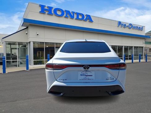 Used 2023 Toyota Mirai w/ Advanced Technology Package RWD image 5