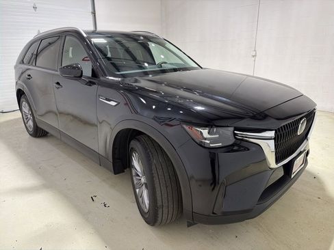 Used 2024 MAZDA CX-90 Plug-In Hybrid w/ Preferred image 3