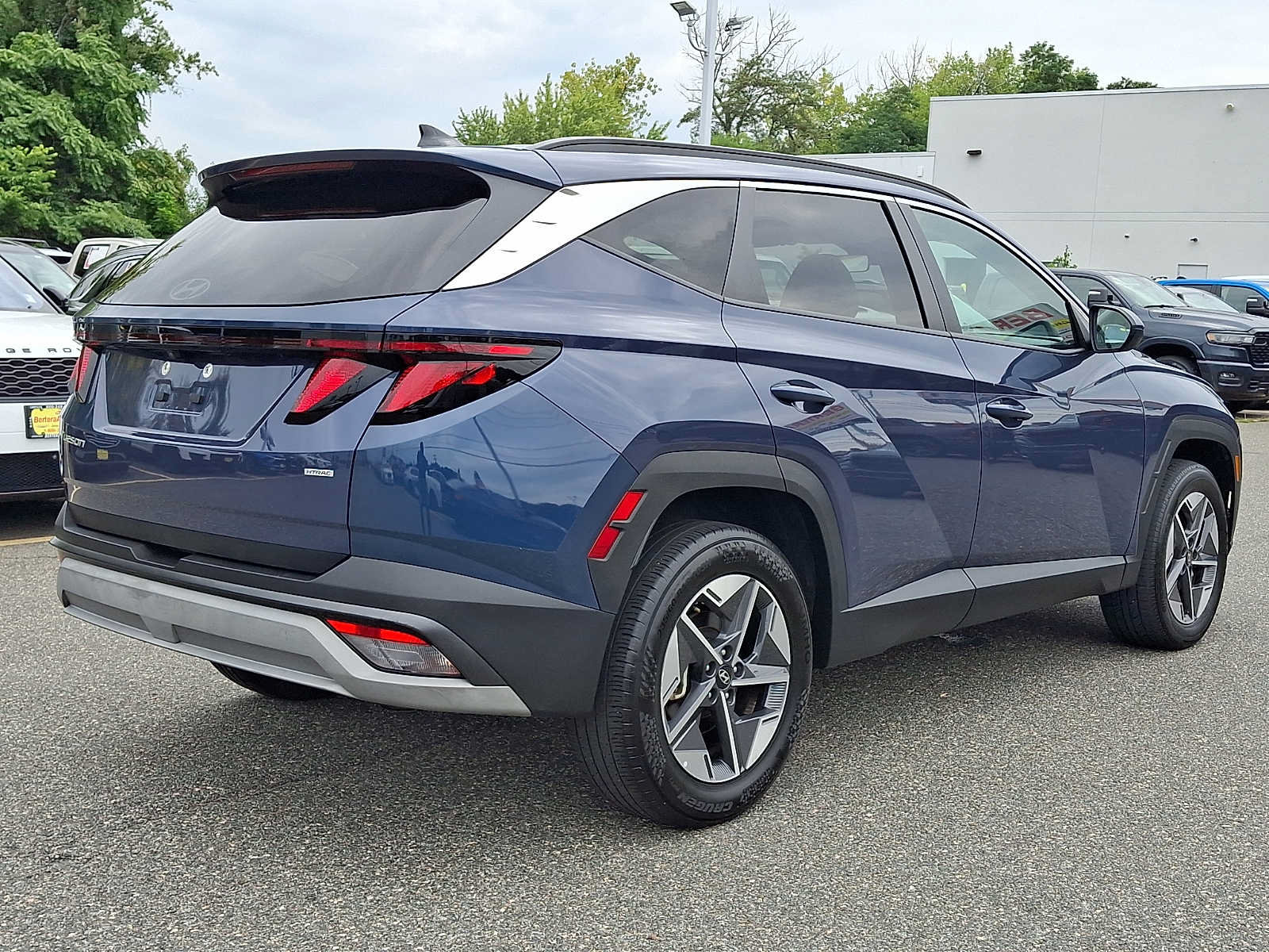 Used 2025 Hyundai Tucson SEL AWD/4WD image 6