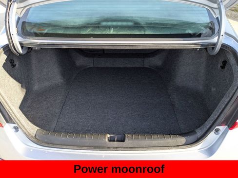 Used 2018 Honda Accord EX image 8